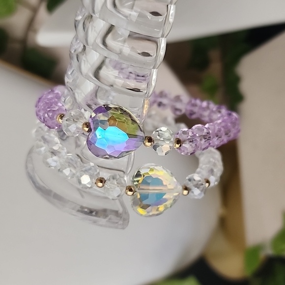 2 Crystal Glass Stretch Bracelet with AB Heart - Picture 6 of 7